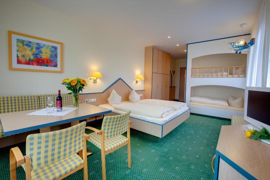 Vita Wellnesshotel Aulendorf Exterior photo